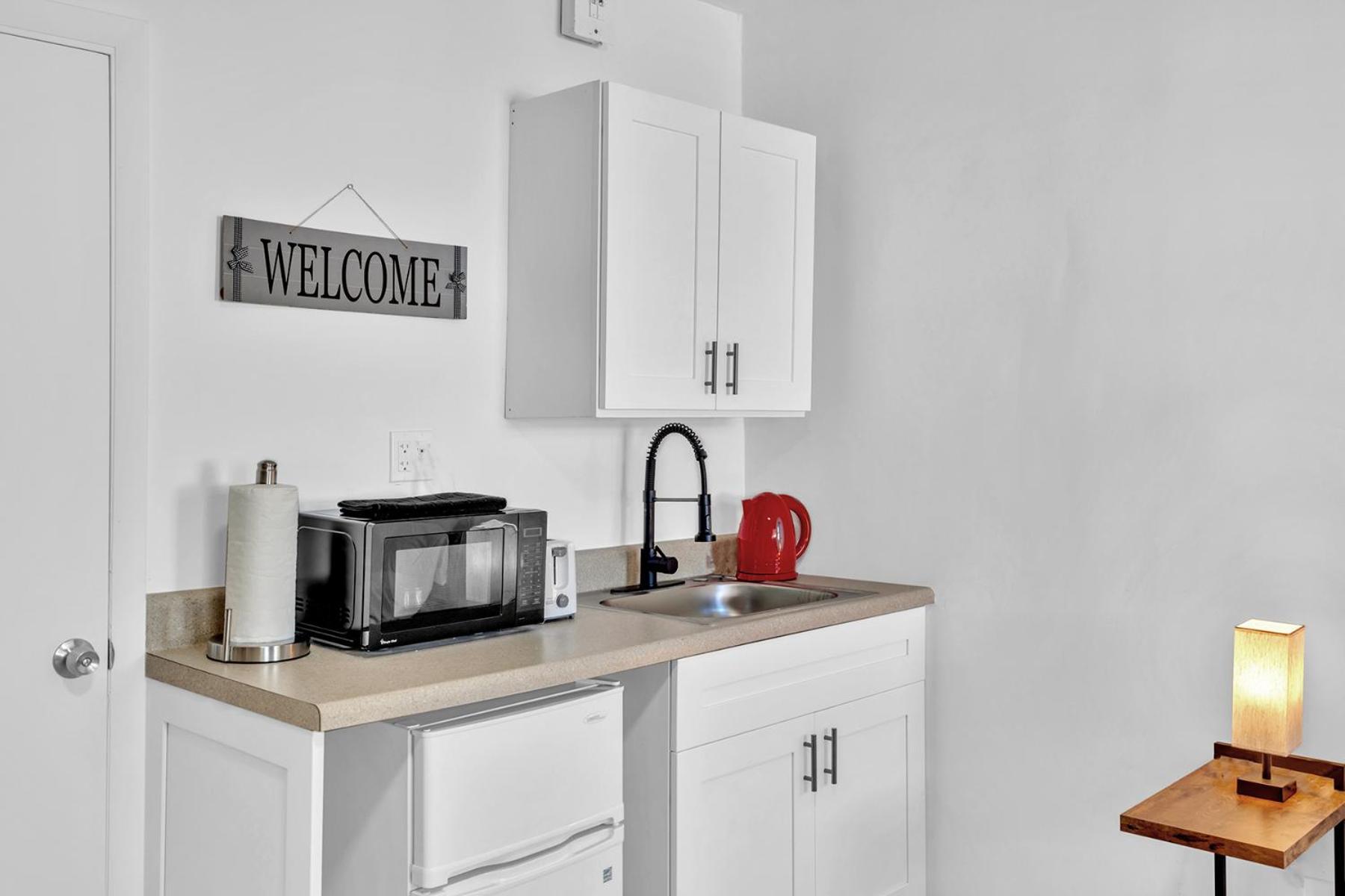 Young Circle & Hollywood Blvd Posh Studio Suite Bagian luar foto
