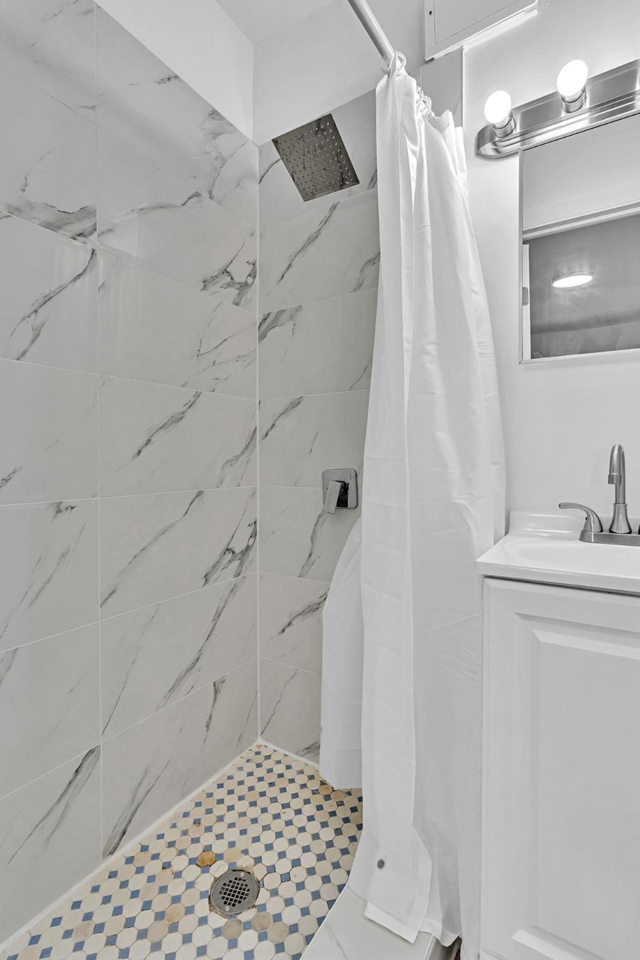 Young Circle & Hollywood Blvd Posh Studio Suite Bagian luar foto